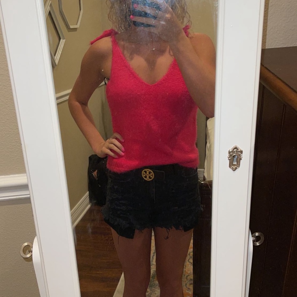 HOT PINK SWEATER TANK